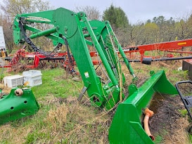 Chargeur John Deere 746 avec godet frame - Stock#d11136a