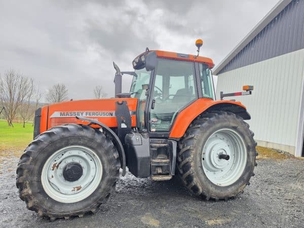 Tracteur Agco RT 100 vario - Année:2005 - 6790 hrs - Stock#d11105b
