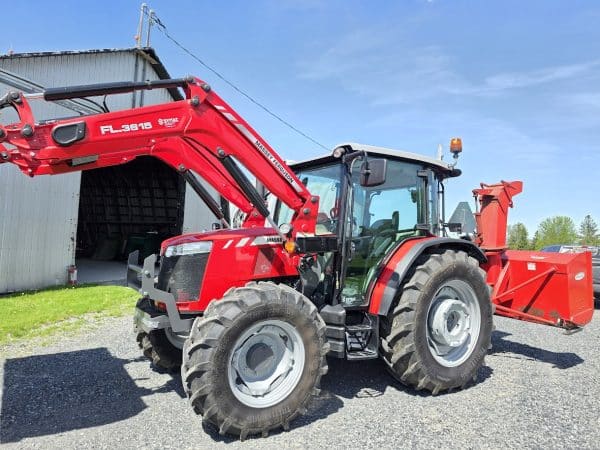 Tracteur Massey Ferguson 4707 loader, souffleur Pronovost - Année: 2021- 420 hrs - Stock#d11124a