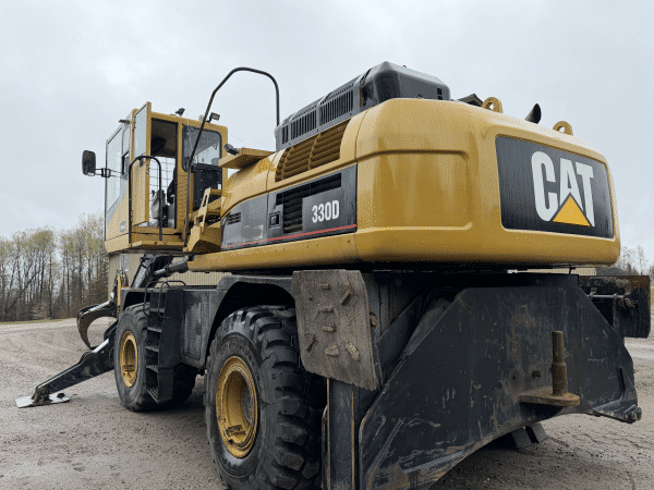 Chargeuse forestier Cat 330D Année: -heures avec Grapel Rotobec Stock#P1517/10978b