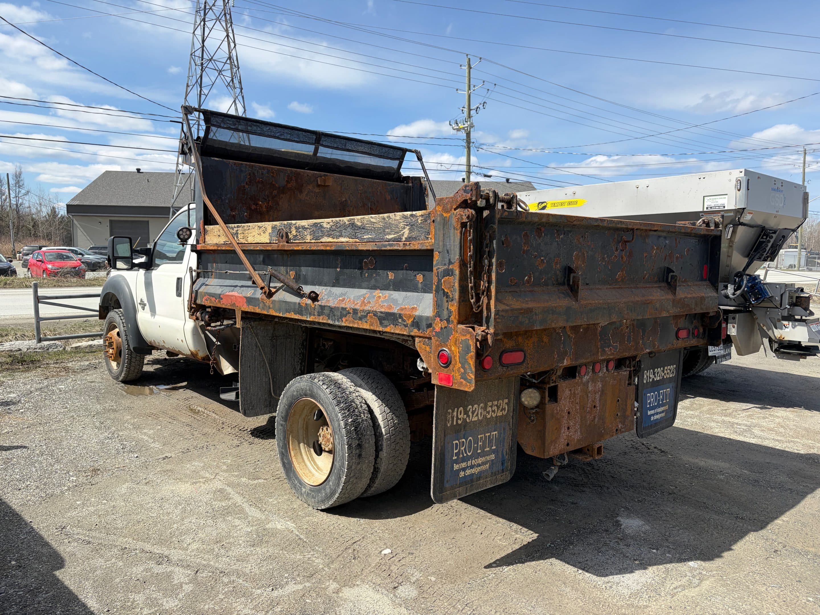 Camion Ford F550 boite dompeuse et équipement à neige 130.000km-Année:2014-Stock#E1415B/9599 – Image 3