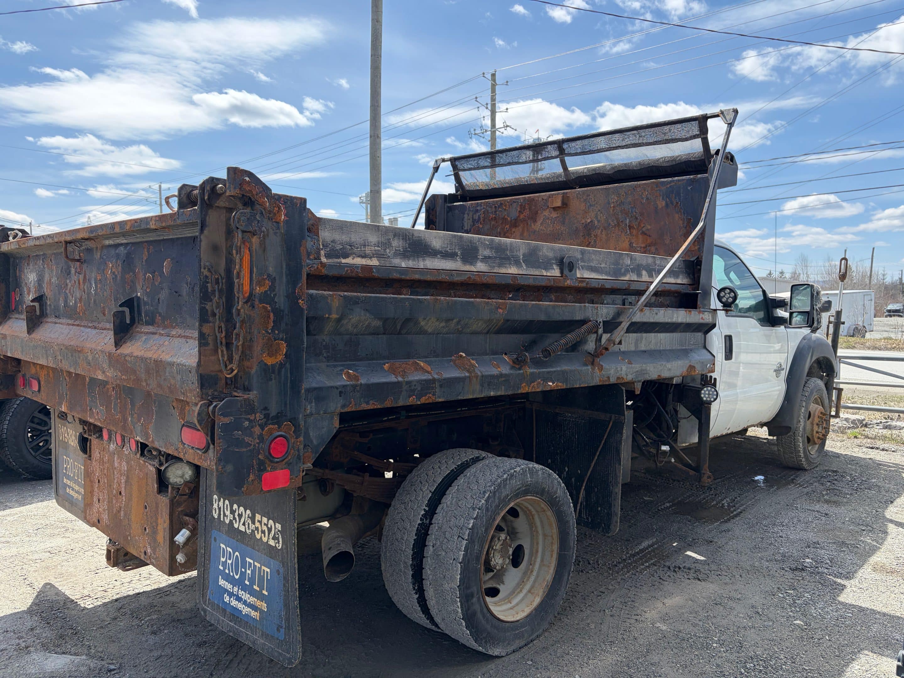Camion Ford F550 boite dompeuse et équipement à neige 130.000km-Année:2014-Stock#E1415B/9599 – Image 4