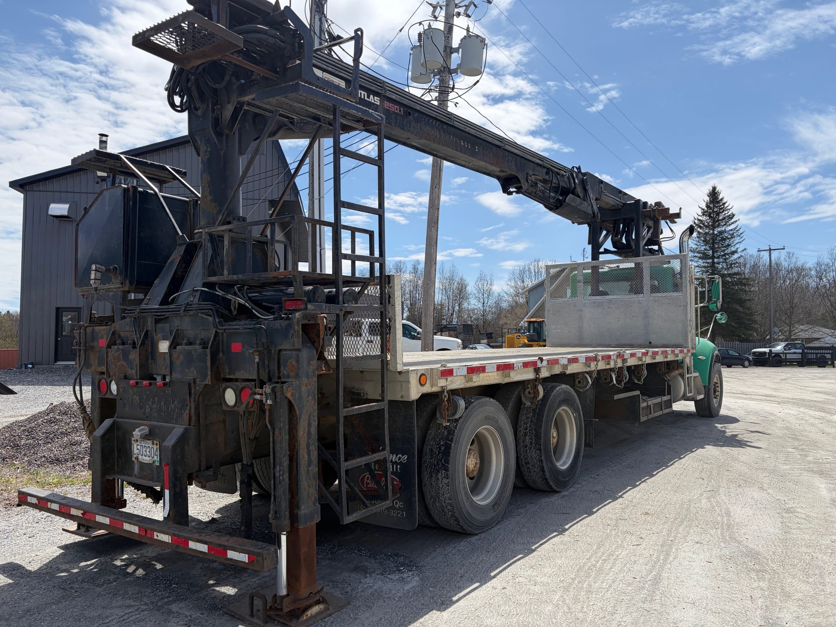 Camion plateforme avec grue Peterbilt 340-Moteur Paccar PX-8-Transmission 10 vitesses-495000KM-Année:2009-Stock#E1395A/11018 – Image 5