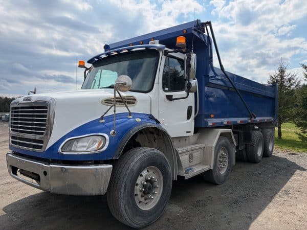 Camion dompeur 12 roues Freightliner FM2 moteur mercedes transmission 18 vitesses-485000km-Année:2011-Stock#E1397A/11027