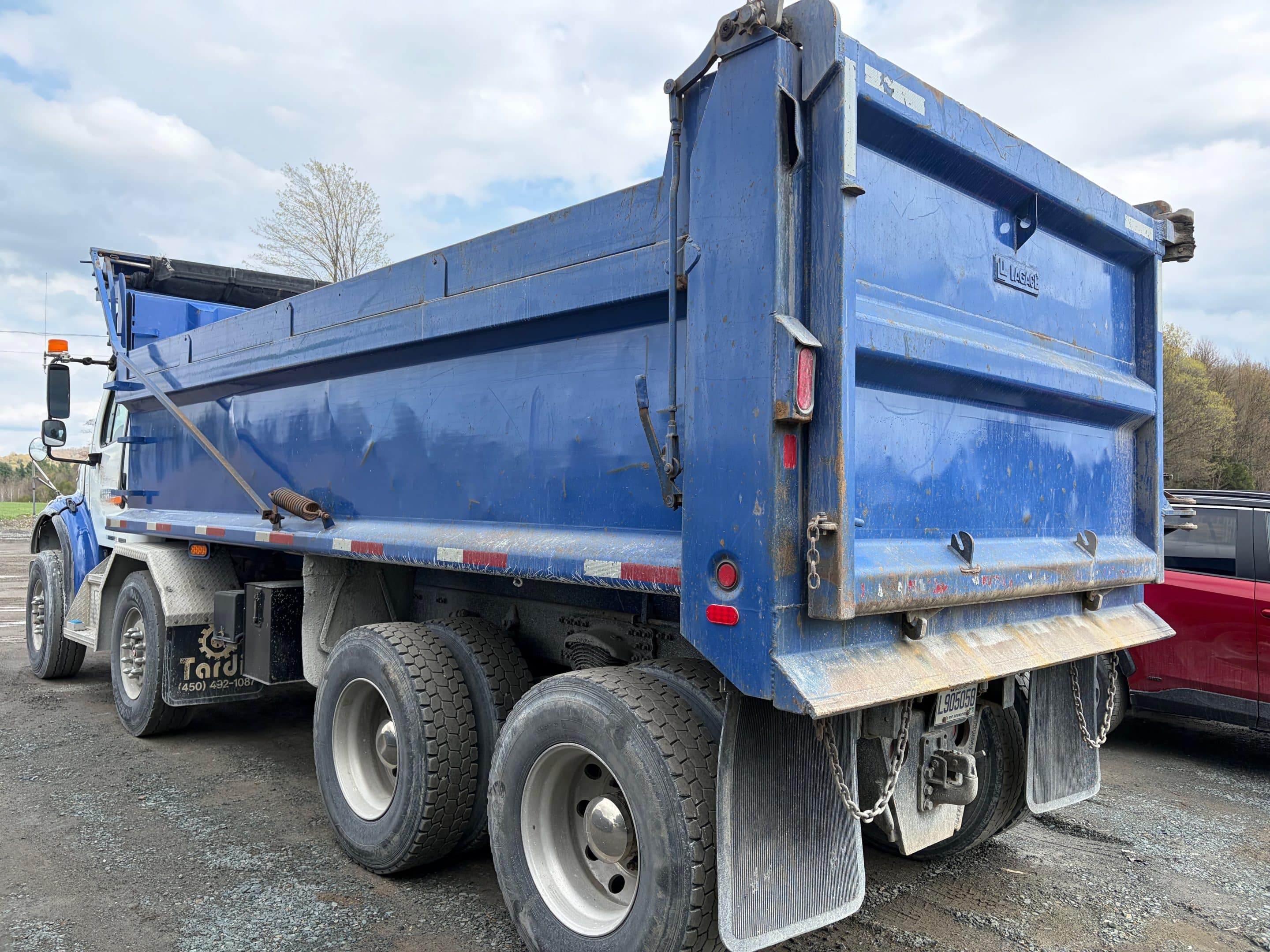 Camion dompeur 12 roues Freightliner FM2 moteur mercedes transmission 18 vitesses-485000km-Année:2011-Stock#E1397A/11027 – Image 5
