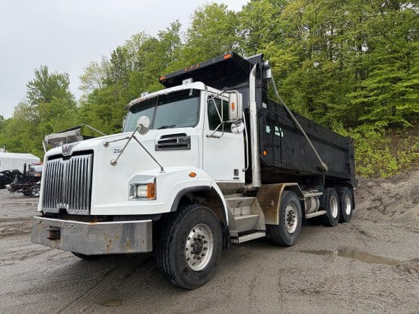 Camion dompeur 12 roues Westernstar 47000SB moteur DD13 450hp tranmission manuelle 18 vitesses 350.000km-Année:2018-Stock#E1370E/10852