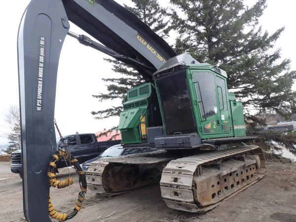 Bûcheuse John Deere 853MH 2016 avec tête Ponsse H8HD 2021