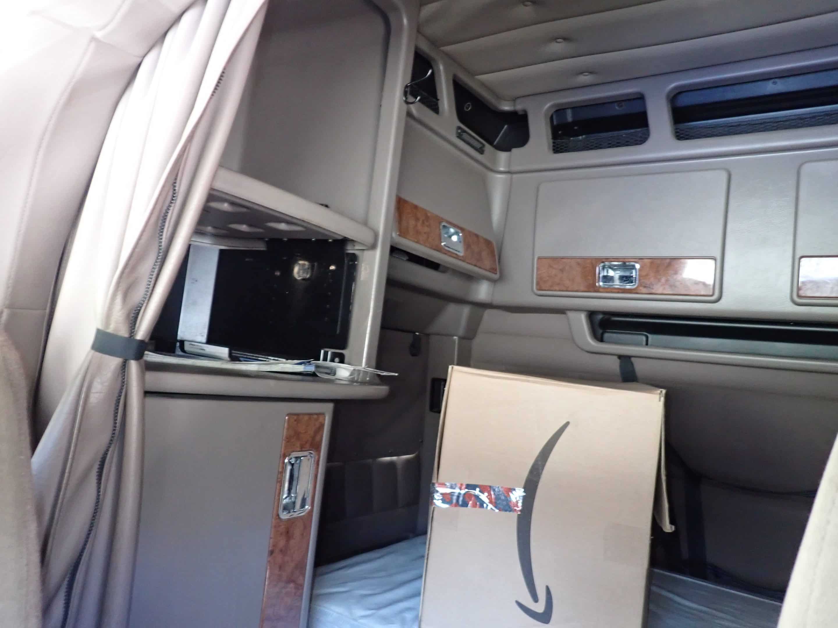 Camion 10 roues couchette Peterbilt 379-839262KM-Année 2004-Stock #S2575A/11119 – Image 13