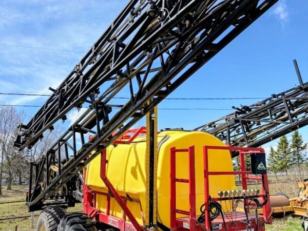 Arroseuse Gregson G1300Z 120 pi boom, 9 sections boom, rate controler JD - Année:2003 - Stock#d11057a