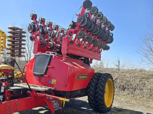 Väderstad Tempo TPL 12 Planter, 12 rows, 20" - Year: 2021 - Stock# d11263a
