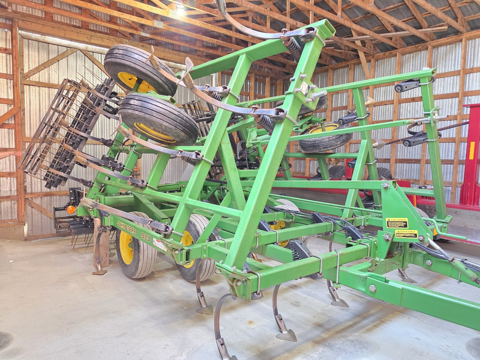 Cultivateur John Deere 980 22 pi 3 rangé avec rouleau remlinger, dent permalock-Stock#d10725f
