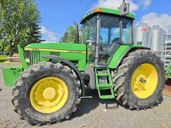 Tracteur John Deere 7410 (GPS AllyNav)-Année:1998-8275hrs-Stock#d11300g