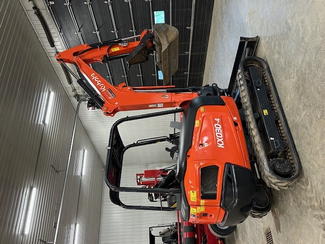 Pelle mécanique Kubota KX 030-4