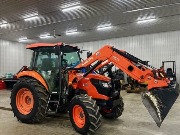 Tracteur Kubota M7060
