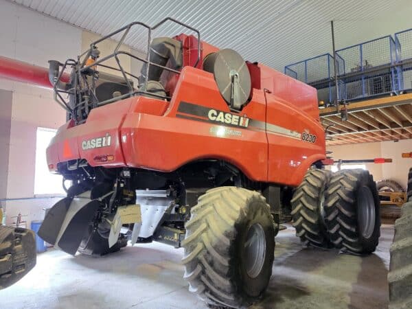 Batteuse Case IH 8230, big top, awd - Année: 2013 - 2920/4360 hrs - Stock#d11367a