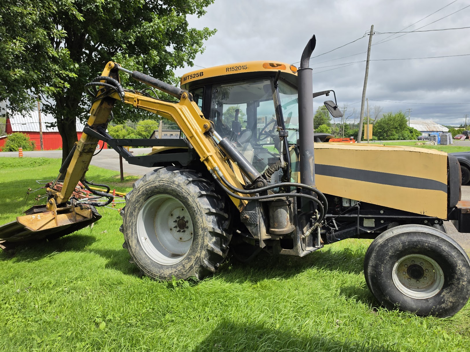 Tracteur Challenger MT525B ,40km,débrousailleuse télescopique-Année:2006-Stock#d5027b1