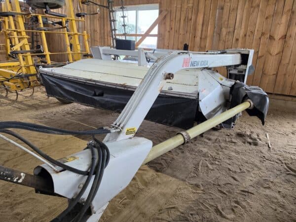 Faucheuse New Idea 5209 à rouleau -Stock#d11395g