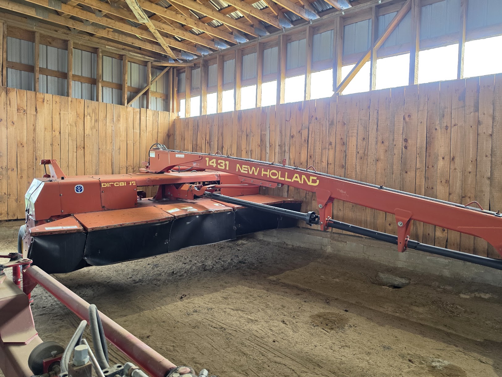 Faucheuse New Holland 1431 à rouleau-Stock#d11395d