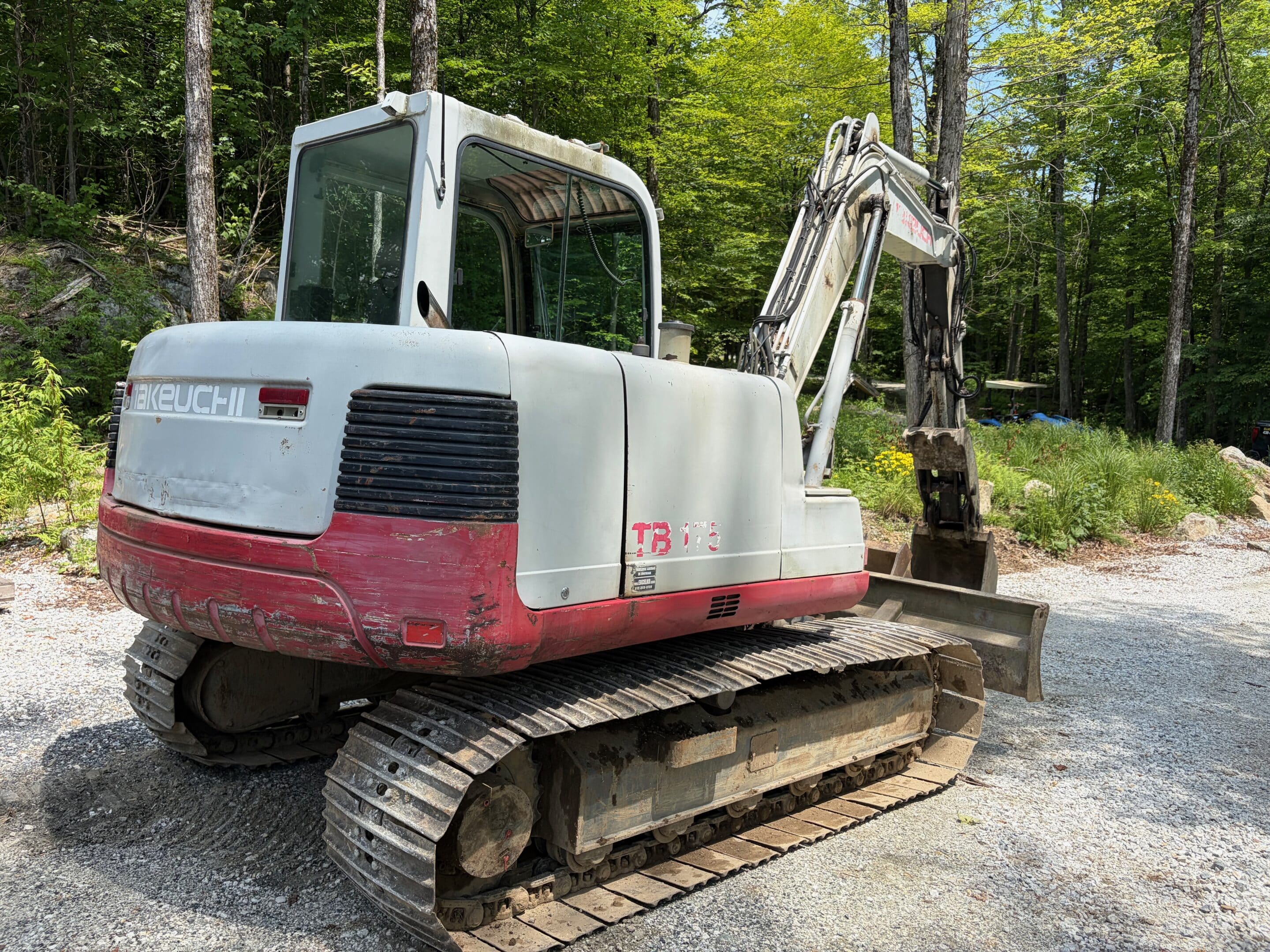 Excavatrice Takeuchi TB175-quick attache hydraulique 3 godets sortie auxiliaires-Année:2004-3570heures-Stock#E1431A/11342
