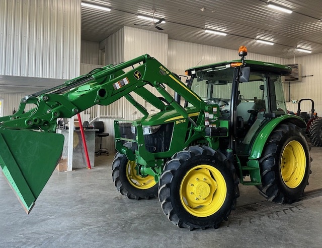 Tracteur John Deere 5075E