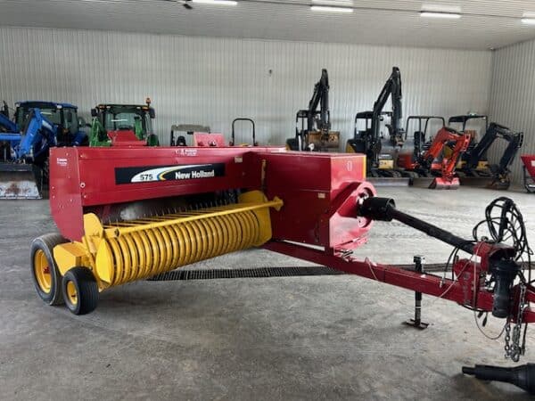 Presse New Holland 575