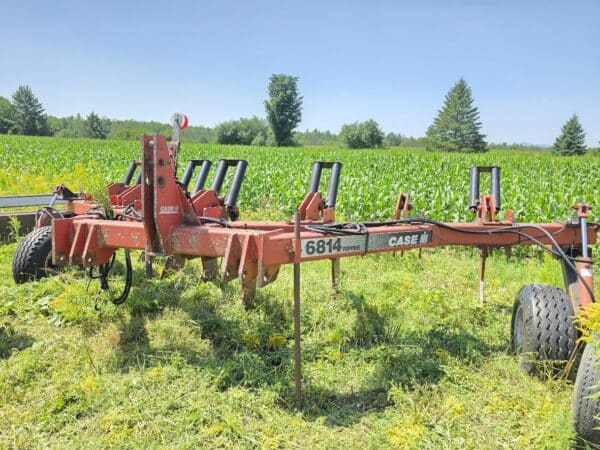 Sous-soleuse Case Ih 6814 7 pattes de 30 po - Stock#d11472k
