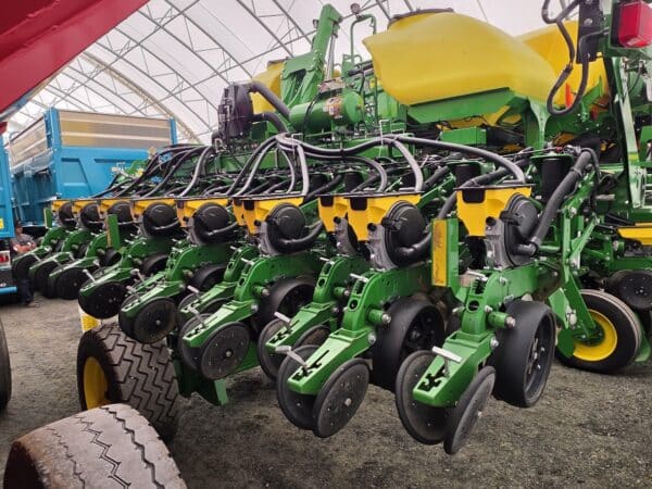 Planteur John Deere 1745 CCS 8/15 rangs - Année: 2022 - Stock#d11524c