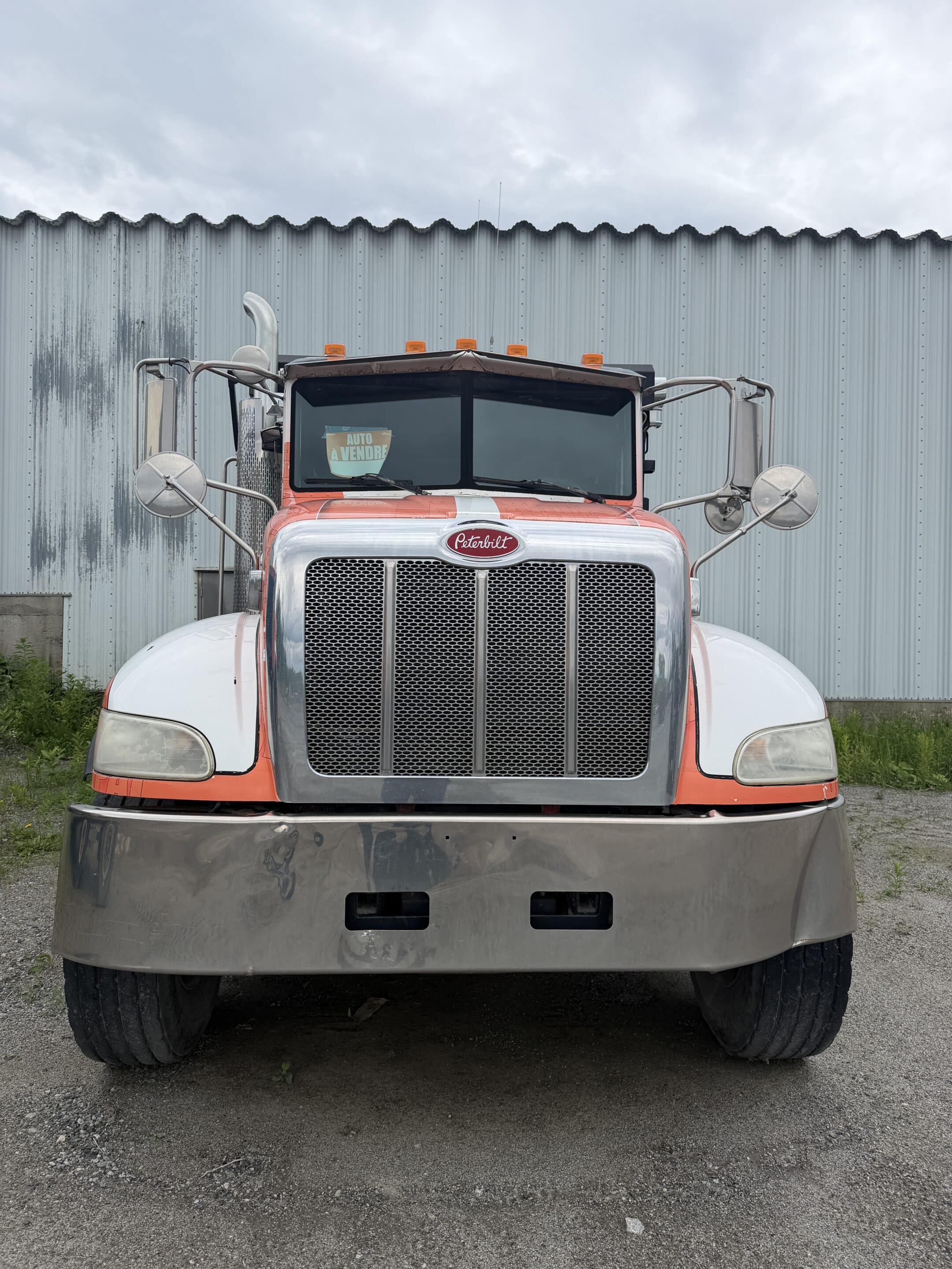 Camion dompeur 10 roues Peterbilt 348 Automatique Année:2013 -Stock#P – Image 2