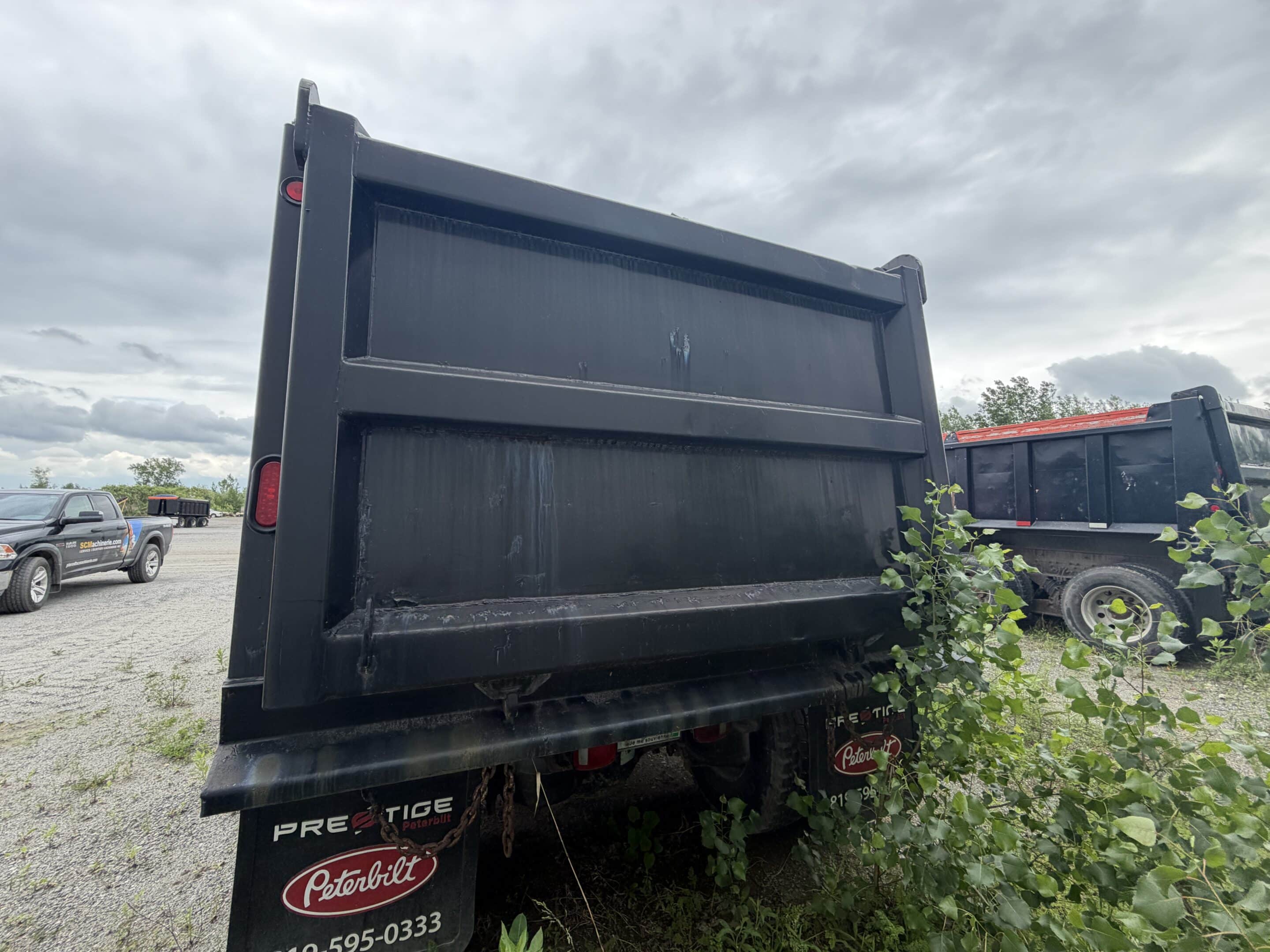 Camion dompeur 10 roues Peterbilt 348 Automatique Année:2013 -Stock#P – Image 5
