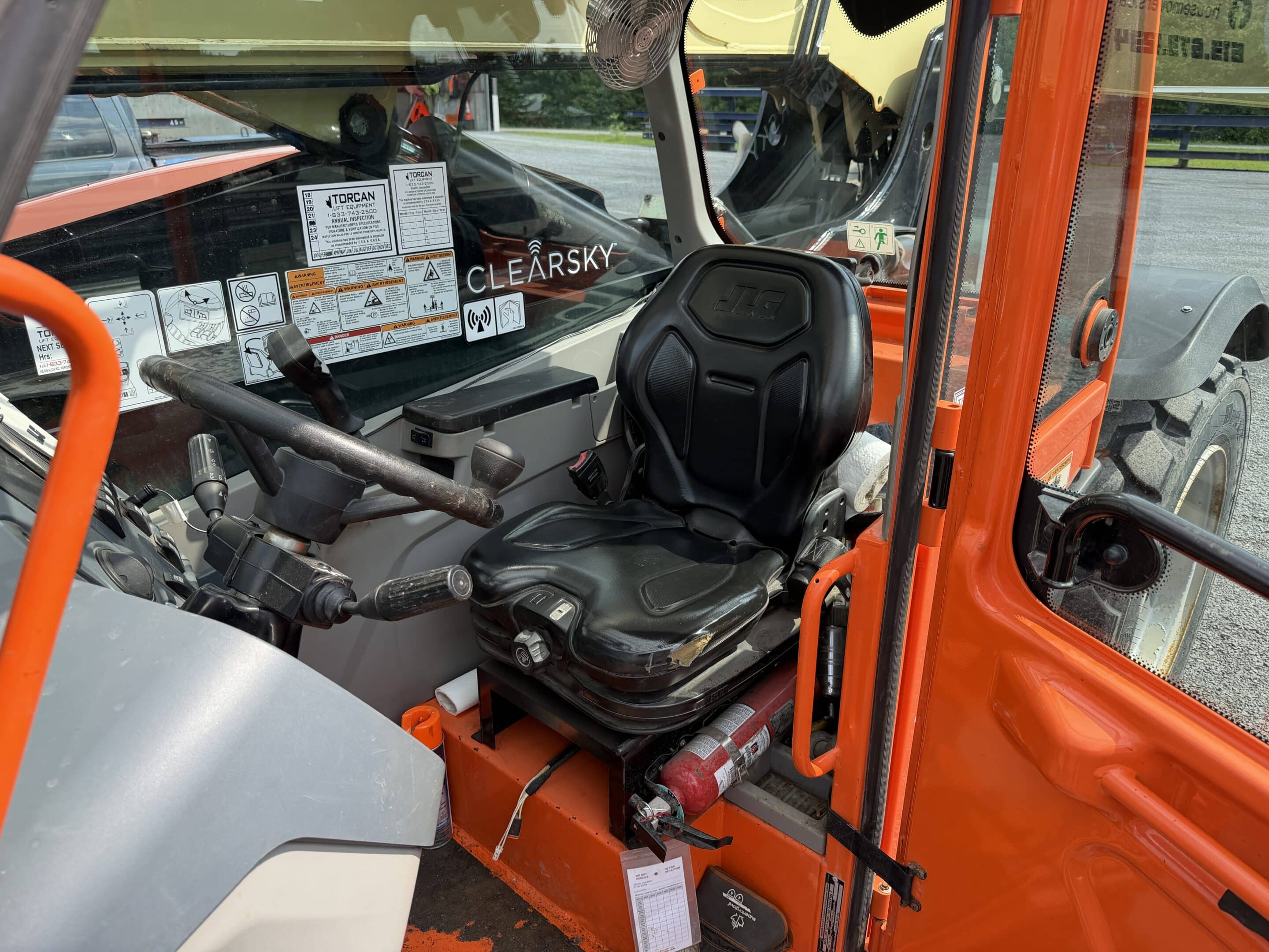 JLG 742 Telehandler Year: 2021 - 1340 hours Stock#P1550/a - Image 2