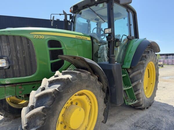 Tracteur John Deere 7330 Année:2012 -3730 heures Powerquad 40 km/h Stock#P1553a