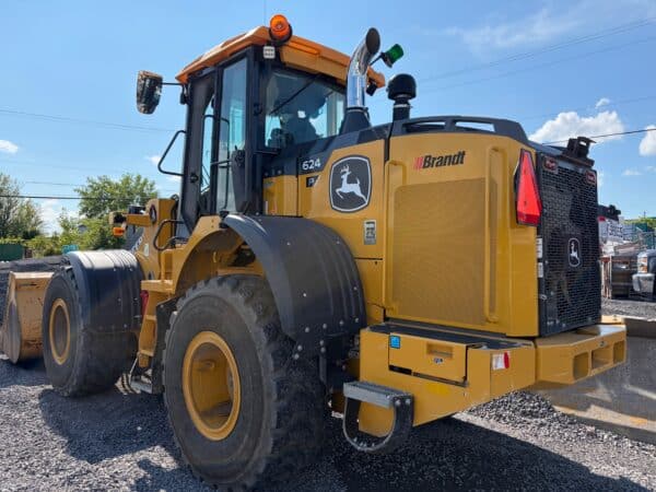 Chargeur sur roues John Deere 624P avec godet et fourches-1275heures-Année:2024-Stock#E1453A/11580