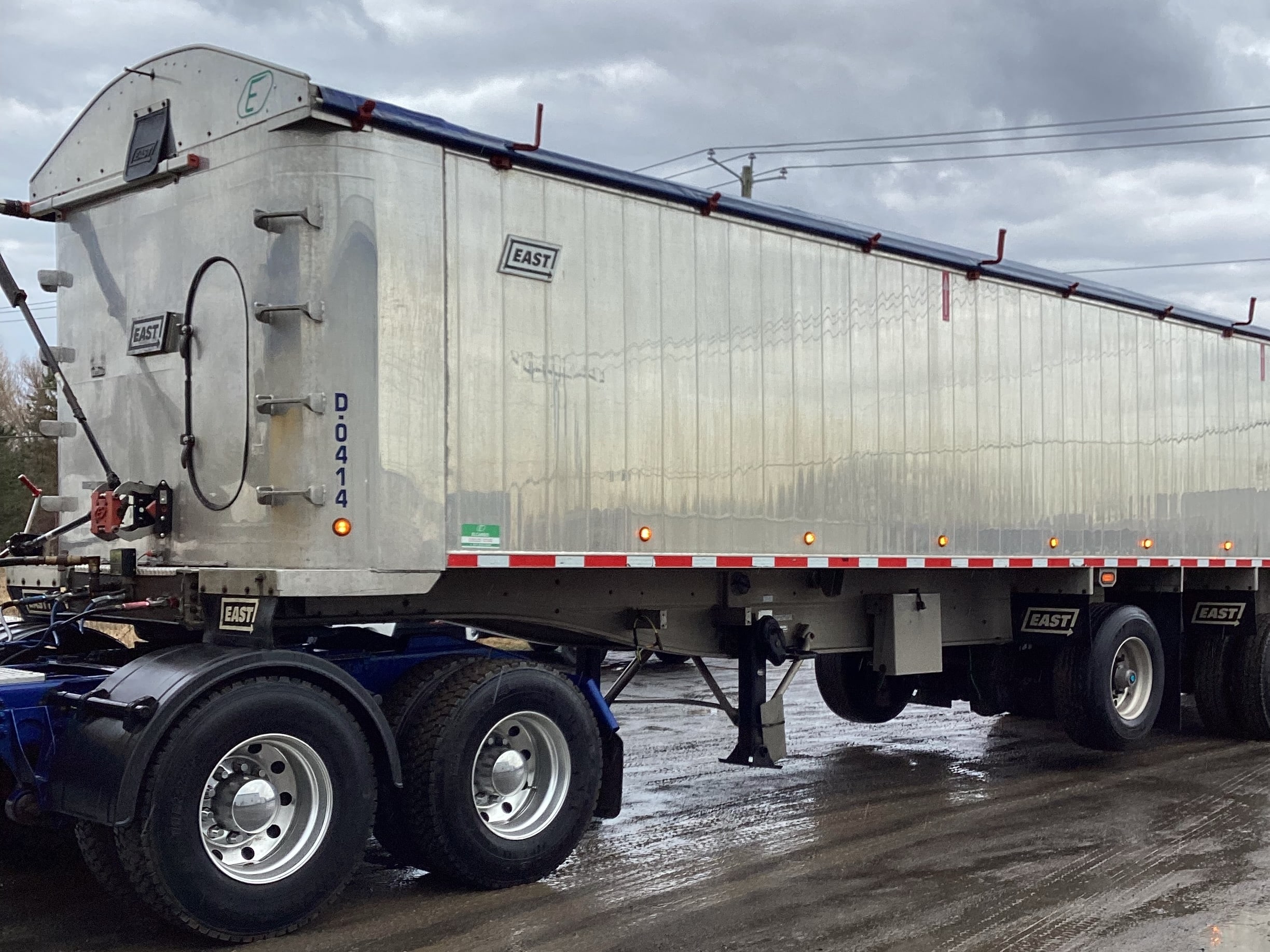 Remorque Dompeuse 4 essieux East mur 72po téflon Année:2014-Stock#E1380C/10905