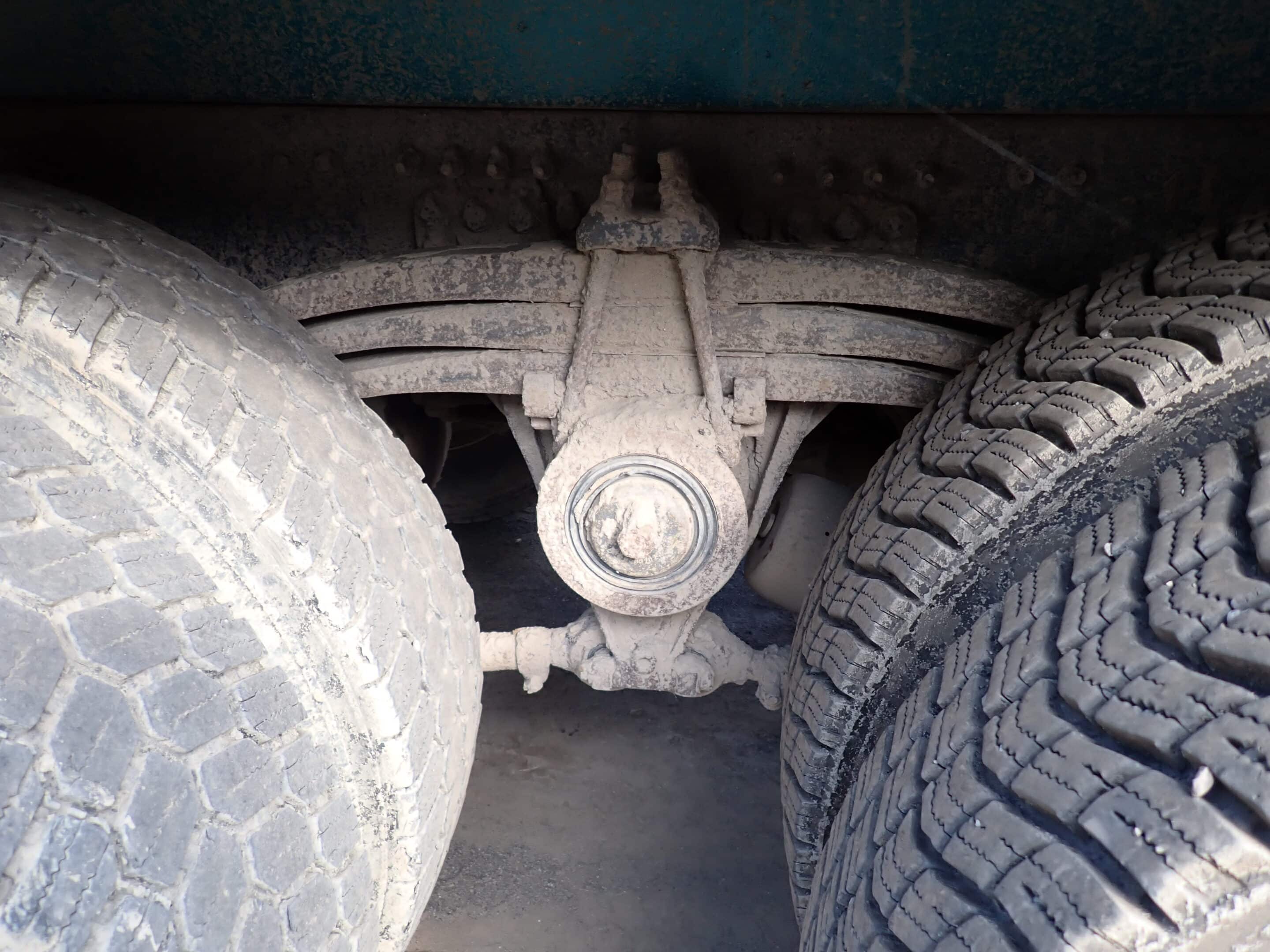 Volvo 10-Wheel Dump Truck-Allison Automatic-660,587 km-Year 2005-Stock #S2607A/11434 - Image 5
