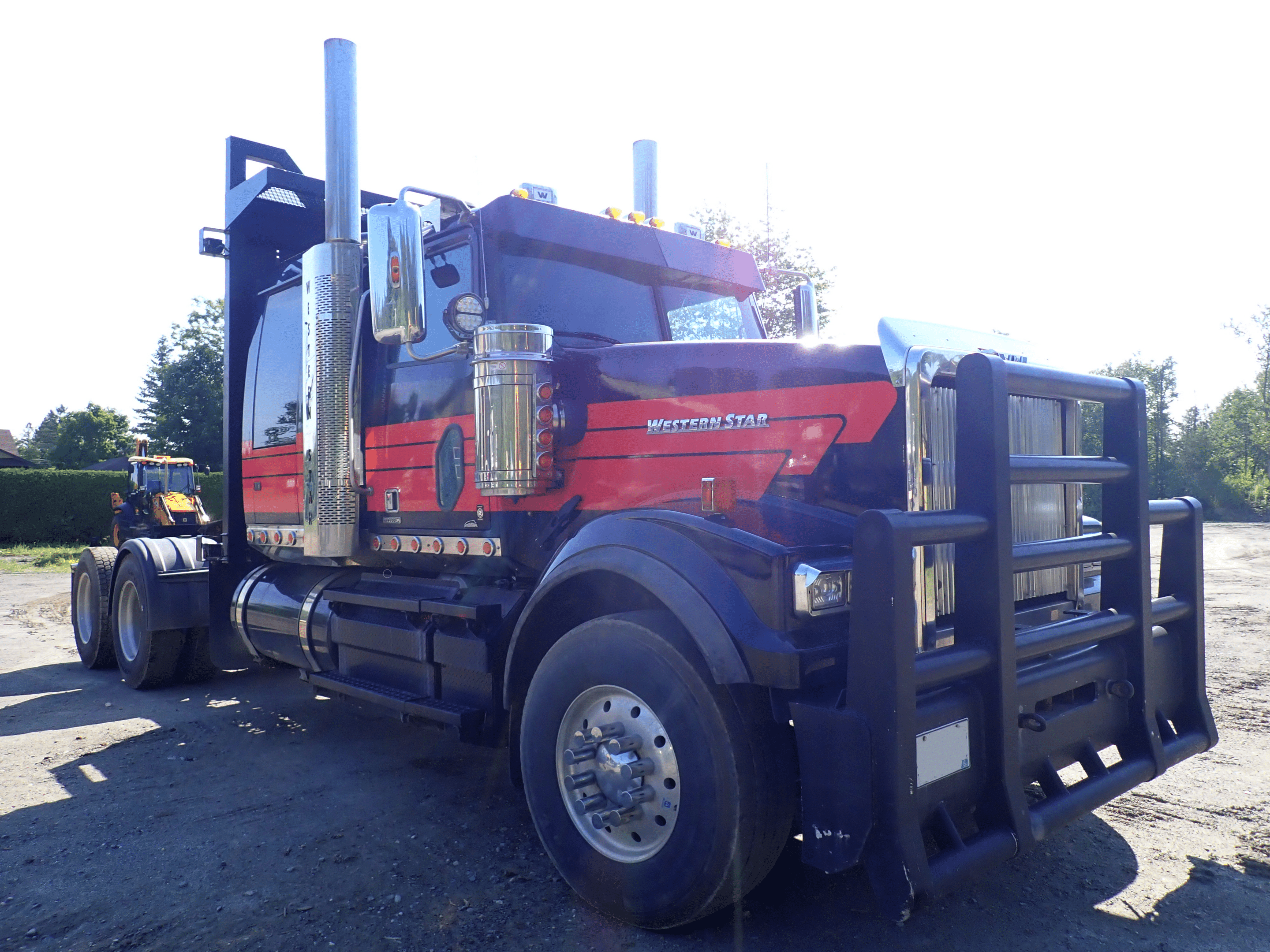 2022 Western Star 4900SF 10-wheeler sleeper truck with wet kit for Rotobec self-loader-159,964 miles-Stock #S2608C/11432 - Image 3