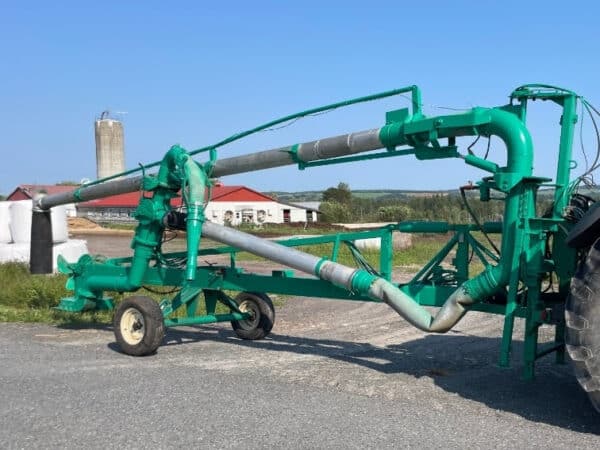 GEA APL pump, 24 ft, 540 rpm, 8 in, with 30 ft Canadian boom, transport wheel, agitator, remote control - Stock #d11480a