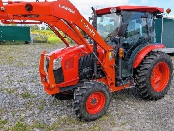 Kubota L6060 Tractor with loader - Year: 2024 - 395 hrs (Warranty Feb 25, 2030)