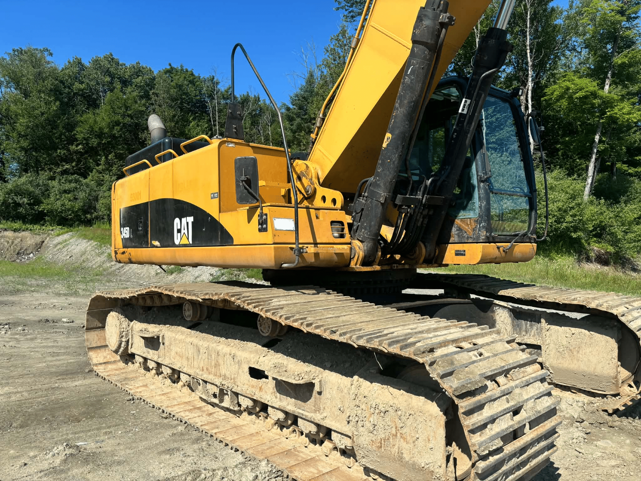 Caterpillar 345D L Excavator with 1 bucket - New Undercarriage - 13,455 HRS - Year 2011 - Stock #S2608H/11432 - Image 4