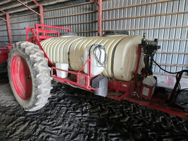 White T510 Sprayer 500 gallons 43 ft boom, 3 sections - Stock#d11728b