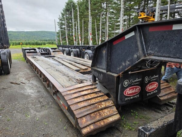 Fardier JCTR GNF 3 essieux 24 pi de plancher - 50 ton  détachable hydraulique-Année:2002-Stock#d11617e