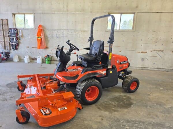 Tracteur Kubota F2690 , faucheuse 72 po - Année:2025 - 8hrs - Stock#d11633c