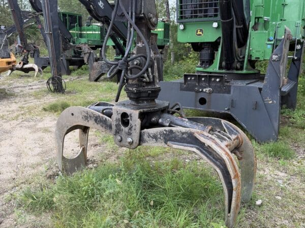 Chargeuse a Bois John Deere 737D Année:2014 290000 heures -Stock#P1581/11667b