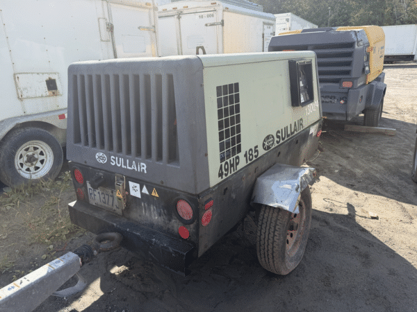 Compresseur Air Sullair 185 monté sur remorque Année:2012-2696 heures -Stock#P1580/11666a