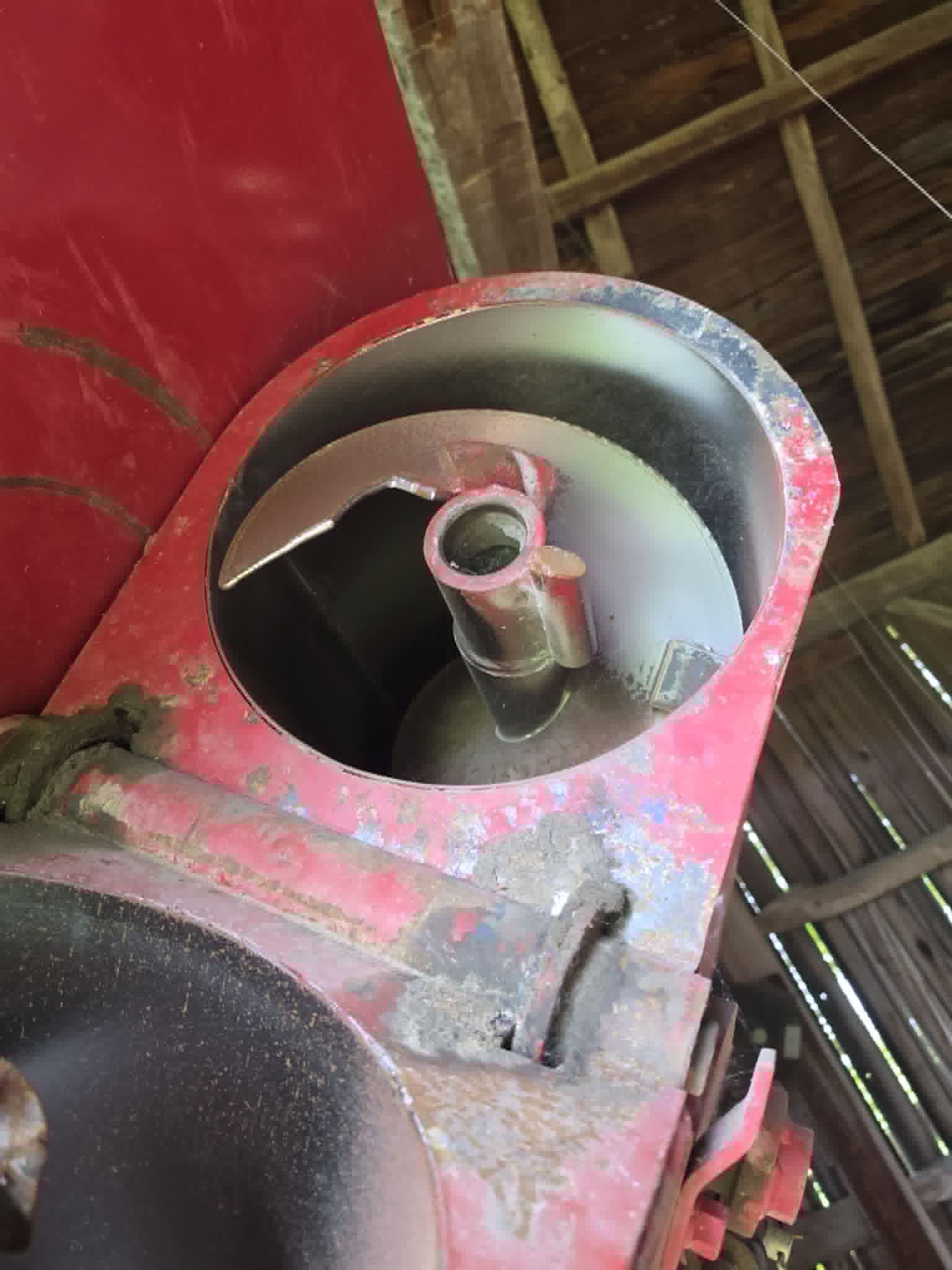 Grain Cart Brent 575 avec balance pneu 900/60r32 - Stock#d9777c – Image 8