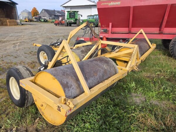 Homemade 15 ft smooth roller - Stock#d11704p