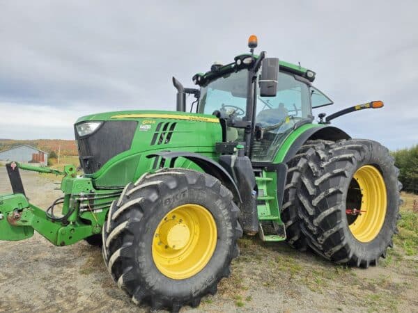 John Deere 6175R tractor, front hitch PTO, IVT, 50 km/h - Year: 2017 - 3725 hrs - Stock #d11704t