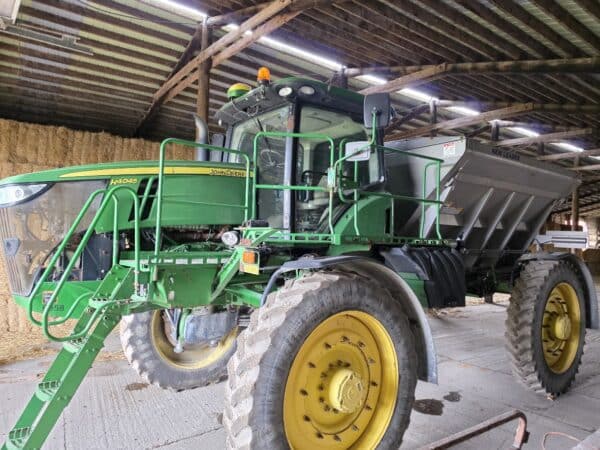 John Deere R4045 Self-Propelled Sprayer New Leader-Year:2017-5150hrs-Stock#d11824d