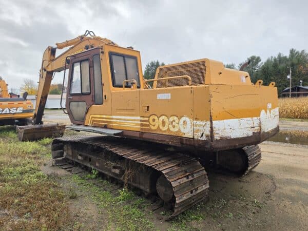 Case 9030 Excavator with 2 buckets - 25,616 hrs - Stock#d11846y1