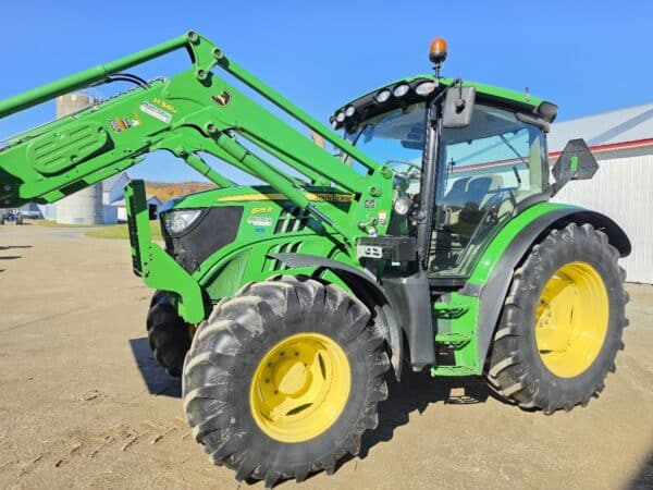 Tractor John Deere 6115R IVT loader 4 functions - Année: 2014 - 3650hrs - Stock#d11932a1