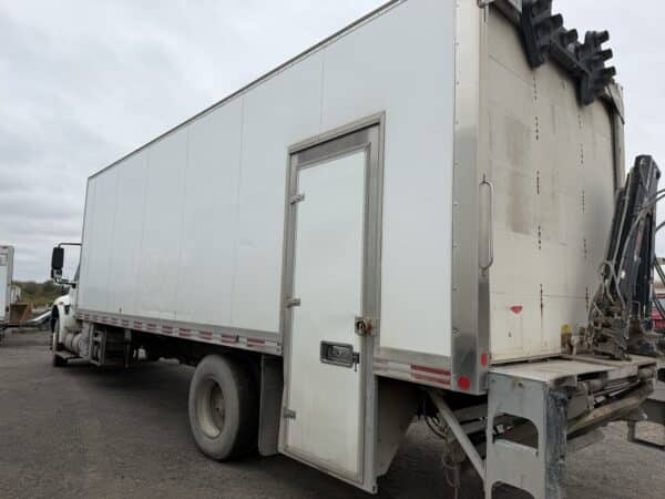 Camion de service 6 roues International 40S Année:2015 -381932km -Stock#P1595/11838d